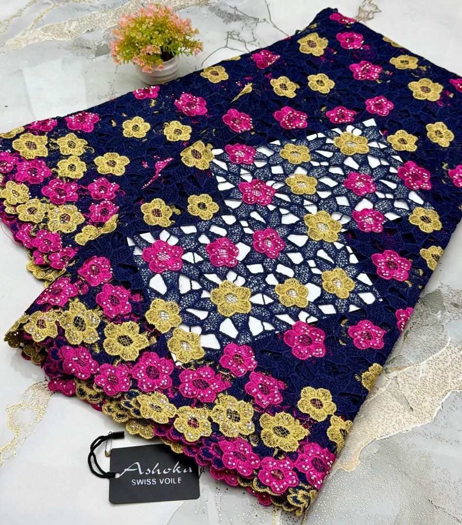 DENTELLE GRIPUR LACE 5 yards